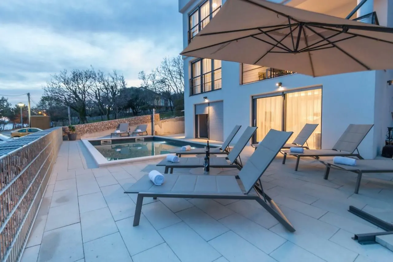 Apartment Di Blu Novi Vinodolski